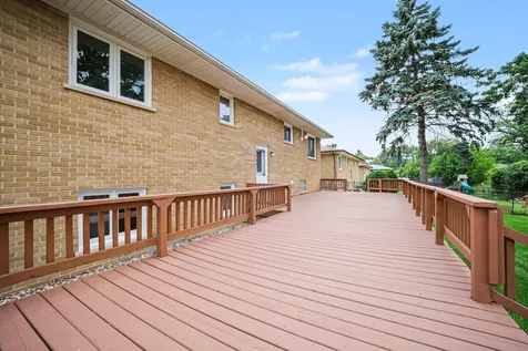 15217 Pine Drive Oak Forest IL 60452