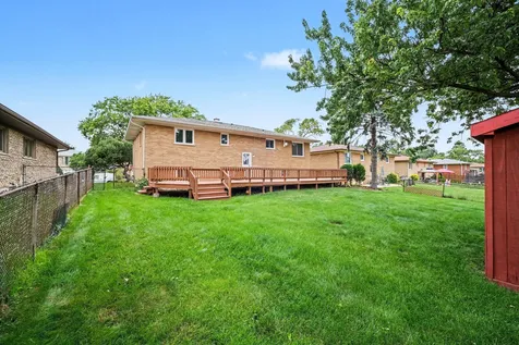 15217 Pine Drive Oak Forest IL 60452