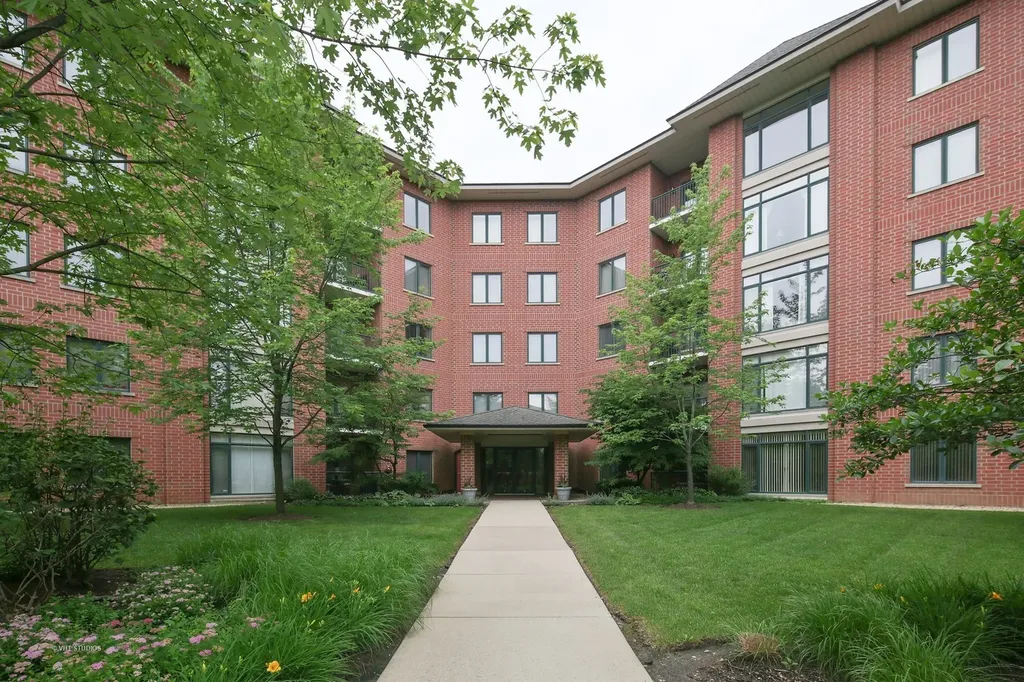 865 East 22nd Street Lombard IL 60148