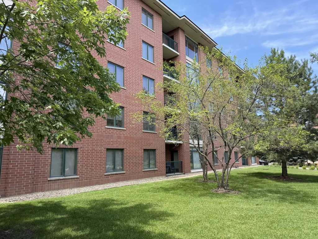865 East 22nd Street Lombard IL 60148