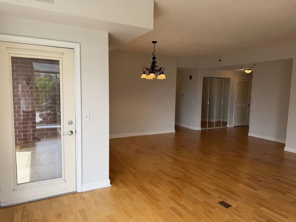 865 East 22nd Street Lombard IL 60148