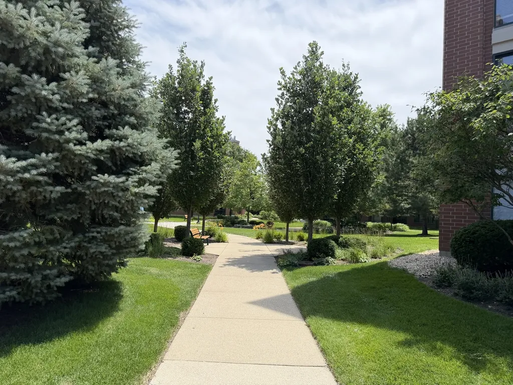 865 East 22nd Street Lombard IL 60148