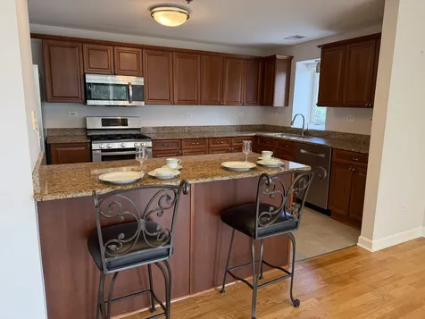 865 East 22nd Street Lombard IL 60148