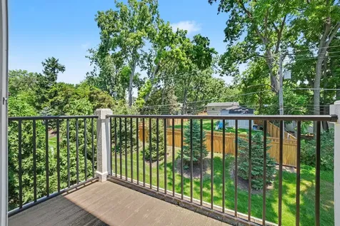 2492 Huntleigh Lane Woodridge IL 60517