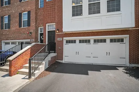2492 Huntleigh Lane Woodridge IL 60517