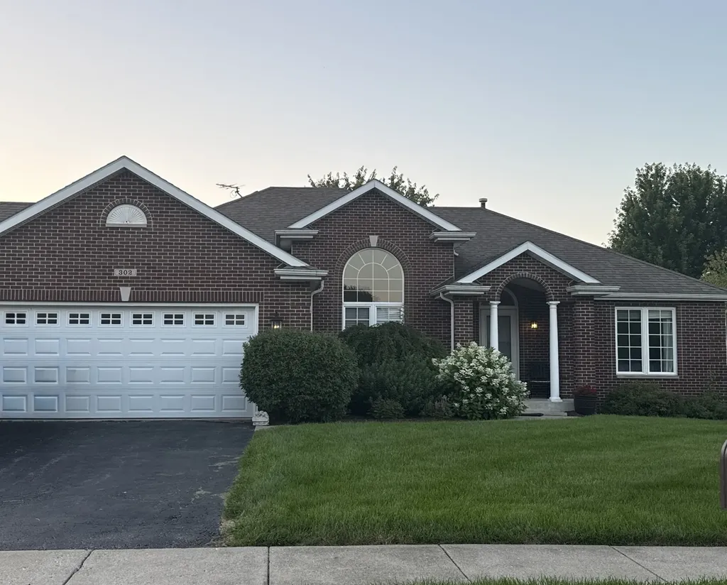 302 Sherman Poplar Grove IL 61065