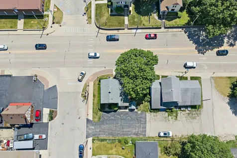 55 South Madison Street Oswego IL 60543