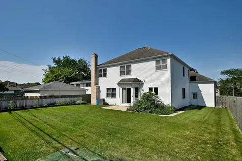 753 North Willow Road Elmhurst IL 60126