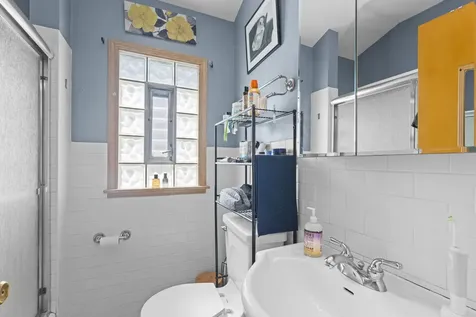 5848 West Catalpa Avenue Chicago IL 60630