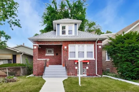 8915 South Racine Avenue Chicago IL 60620