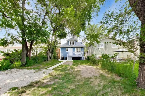 8915 South Racine Avenue Chicago IL 60620