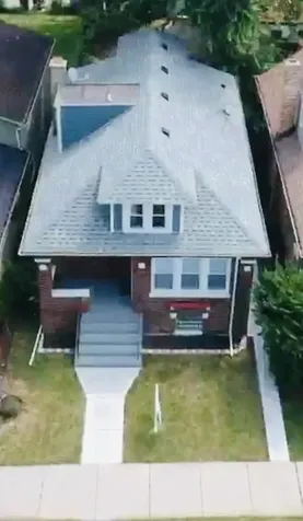8915 South Racine Avenue Chicago IL 60620