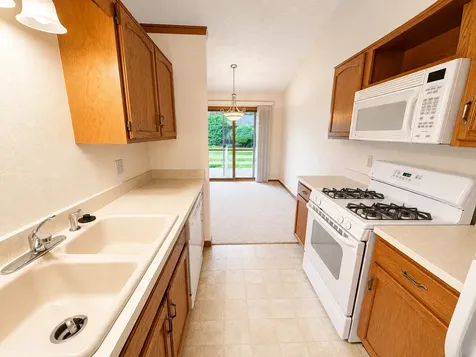 4685 High Point Drive Rockford IL 61114