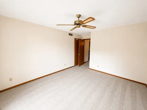 4685 High Point Drive Rockford IL 61114