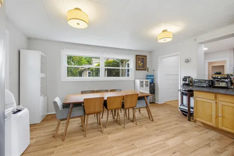 6542 North Maplewood Avenue Chicago IL 60645