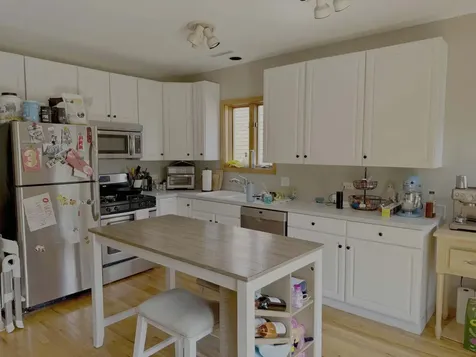 1463 North Leavitt Street Chicago IL 60622