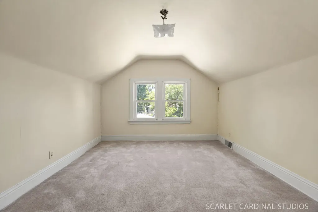 50 East Oak Street Villa Park IL 60181