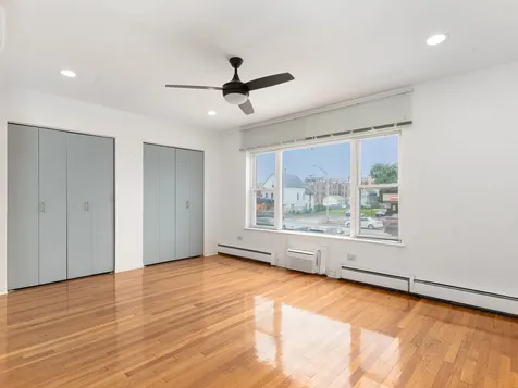 415 South Maple Avenue Oak Park IL 60302