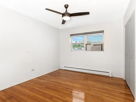 415 South Maple Avenue Oak Park IL 60302