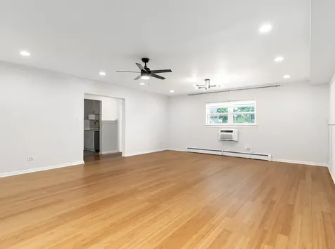 415 South Maple Avenue Oak Park IL 60302