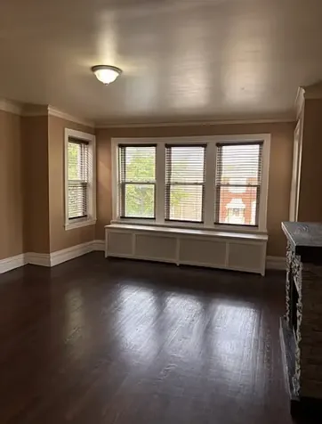 5642 North Bernard Street Chicago IL 60659
