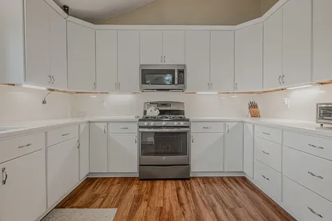 25111 South 104th Avenue Frankfort IL 60423