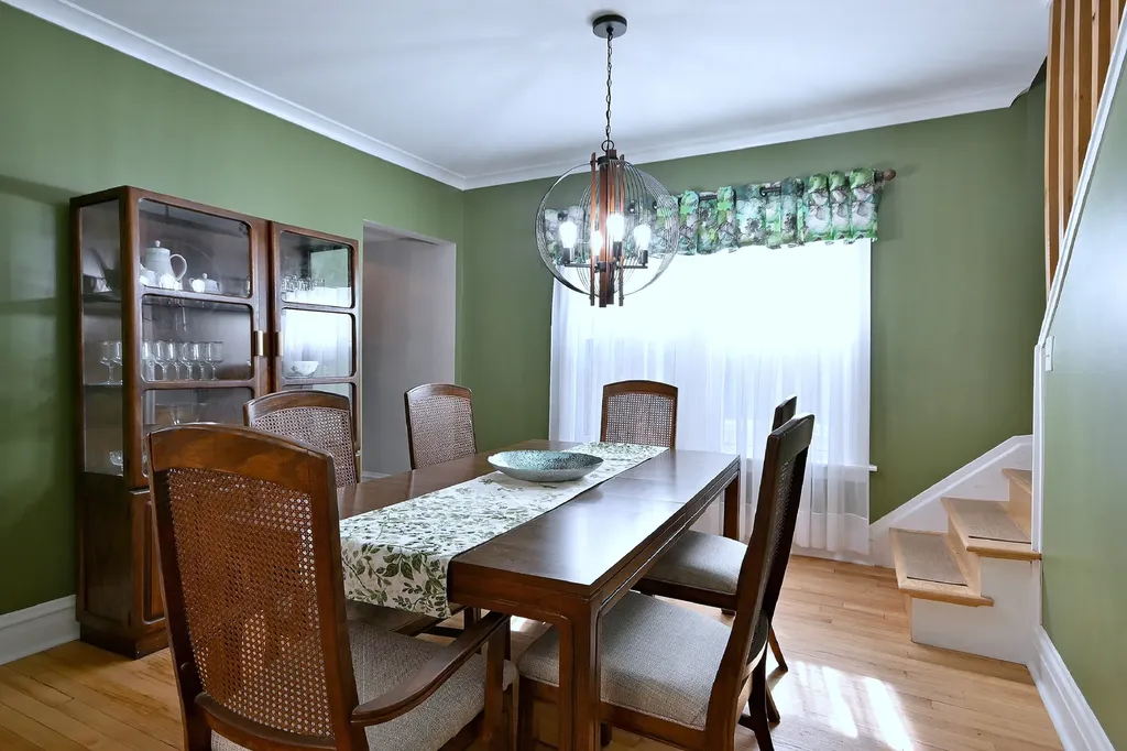 5108 West Winona Street Chicago IL 60630