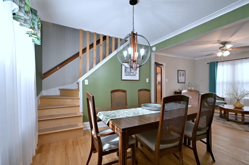 5108 West Winona Street Chicago IL 60630