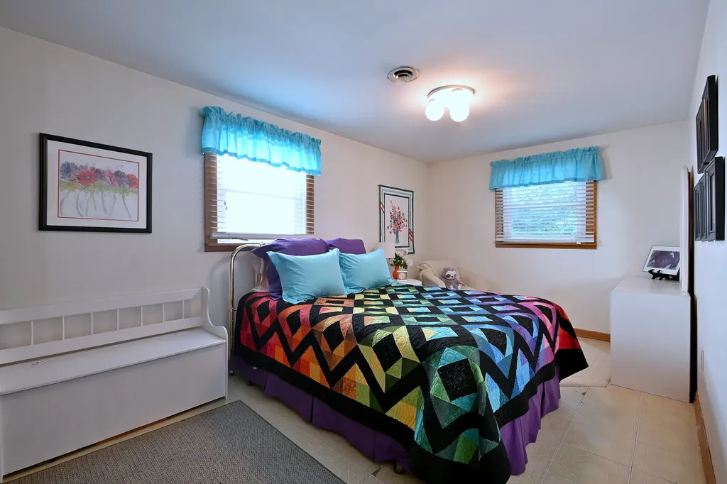 5108 West Winona Street Chicago IL 60630