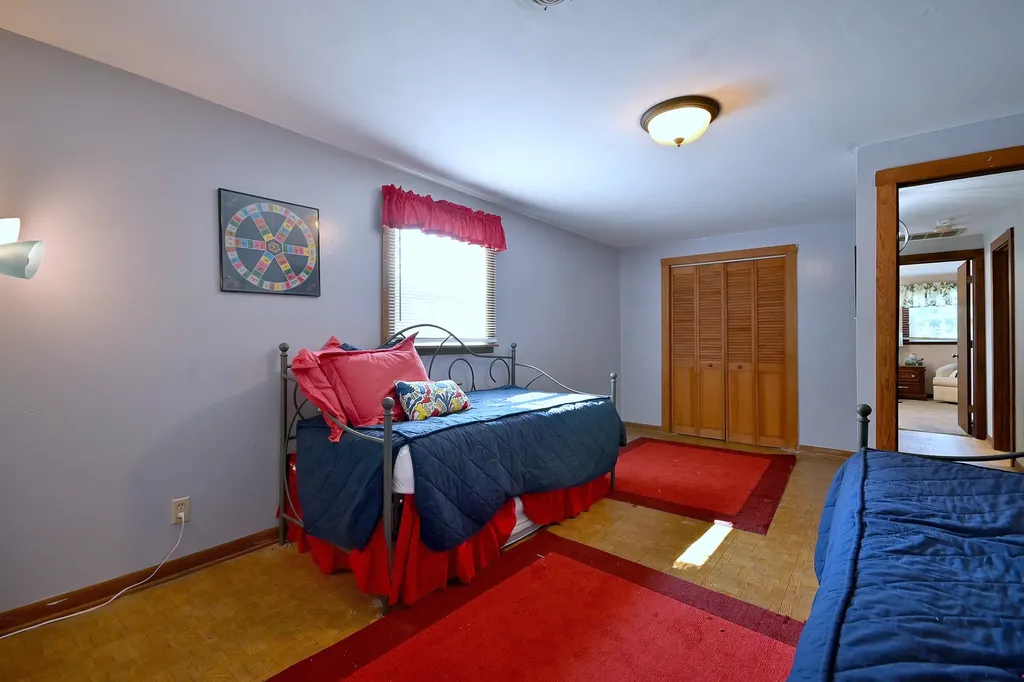5108 West Winona Street Chicago IL 60630