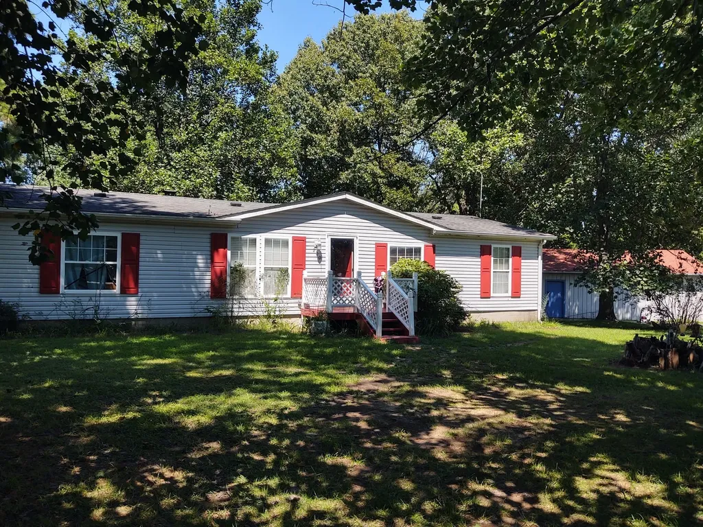 200 Caraway Lane Goreville IL 62939