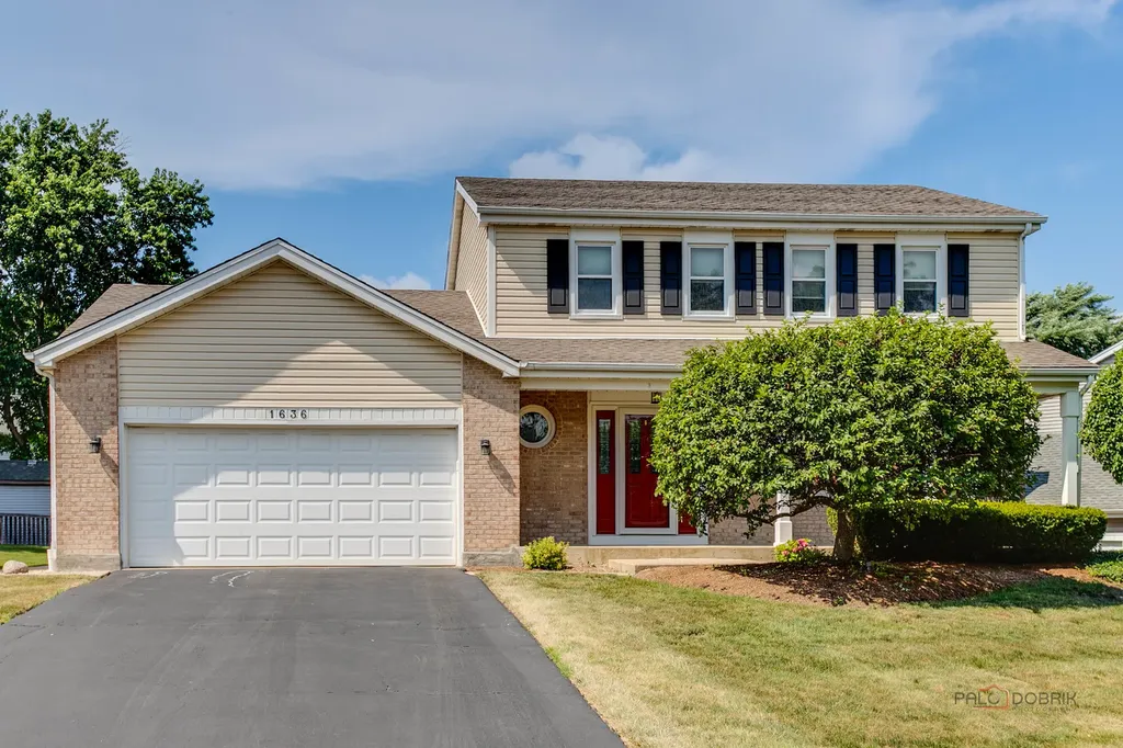 1636 Green River Drive Schaumburg IL 60194
