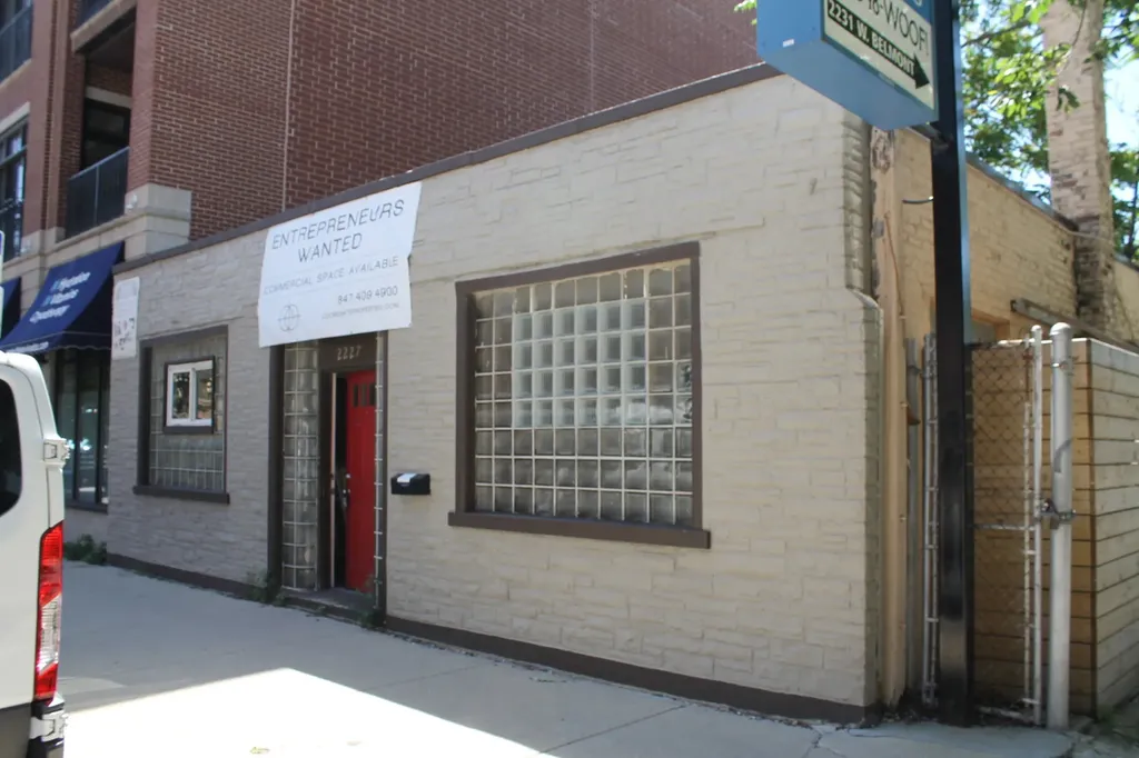2227 West Belmont Avenue Chicago IL 60618