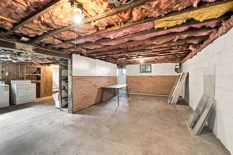 1916 Rowell Avenue Joliet IL 60433