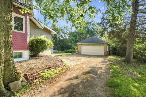 1916 Rowell Avenue Joliet IL 60433