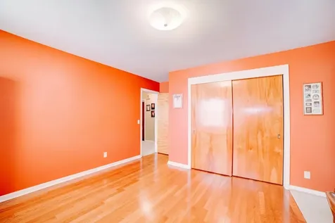 546 East Mulberry Street Watseka IL 60970