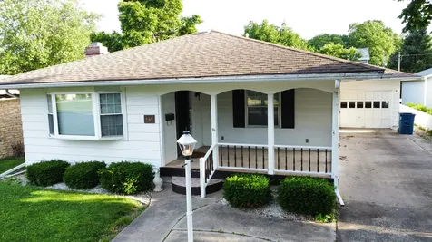 546 East Mulberry Street Watseka IL 60970