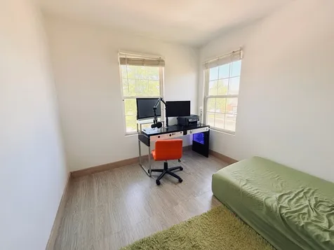 911 Berry Path Trail Matteson IL 60443