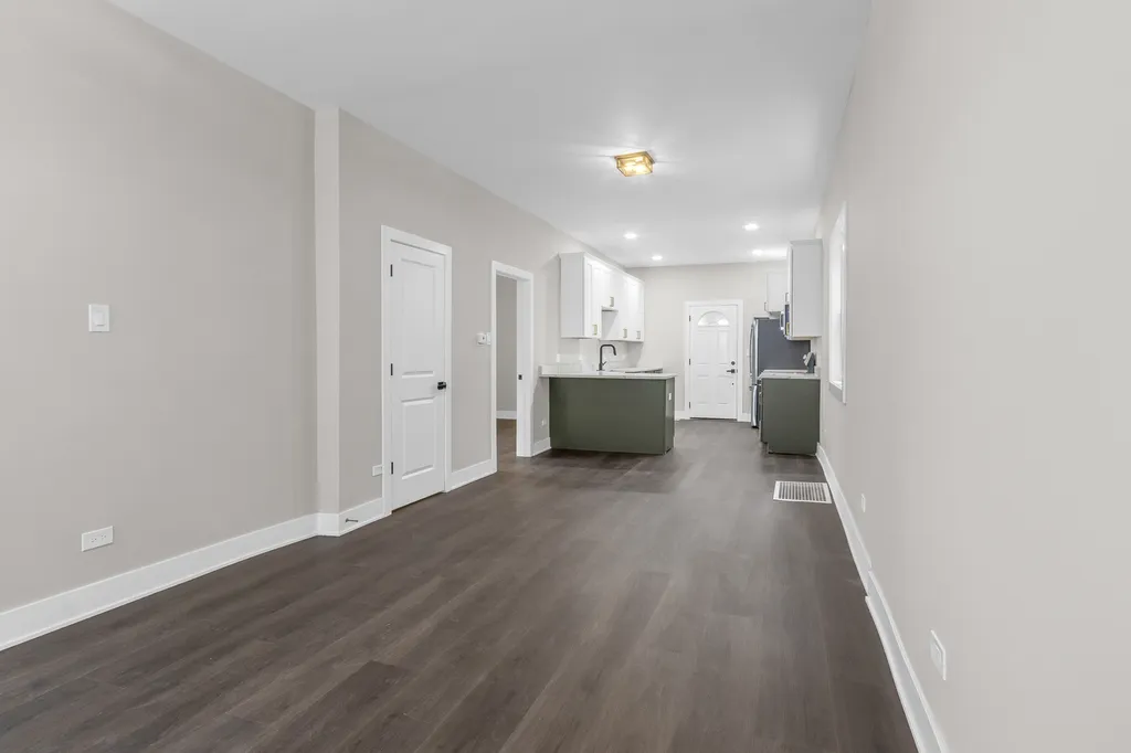 3823 West Wabansia Avenue Chicago IL 60647