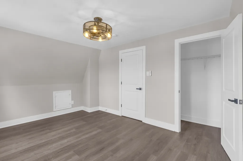 3823 West Wabansia Avenue Chicago IL 60647