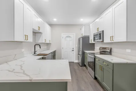 3823 West Wabansia Avenue Chicago IL 60647