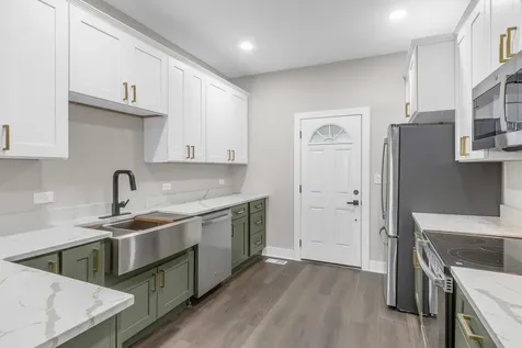 3823 West Wabansia Avenue Chicago IL 60647
