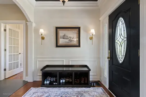 19043 South Saddlebrook Drive Shorewood IL 60404