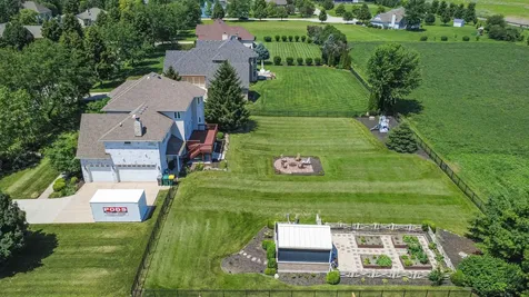 19043 South Saddlebrook Drive Shorewood IL 60404