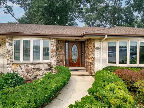 304 East Irving Park Road Roselle IL 60172