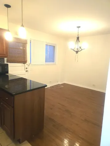 4136 North Kedvale Avenue Chicago IL 60641