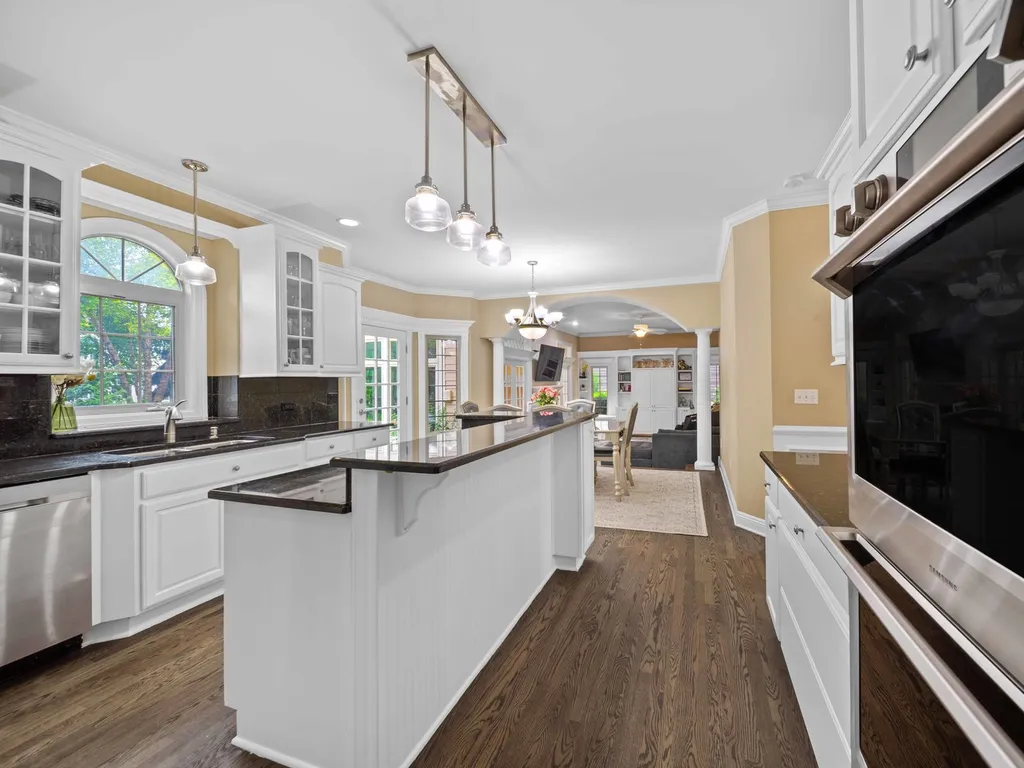 3404 Redwing Drive Naperville IL 60564