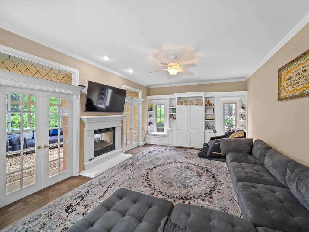3404 Redwing Drive Naperville IL 60564