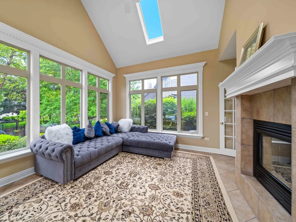 3404 Redwing Drive Naperville IL 60564
