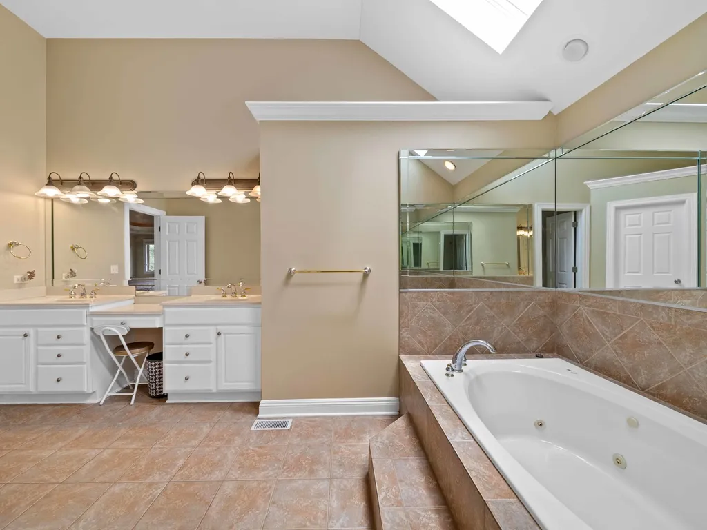 3404 Redwing Drive Naperville IL 60564